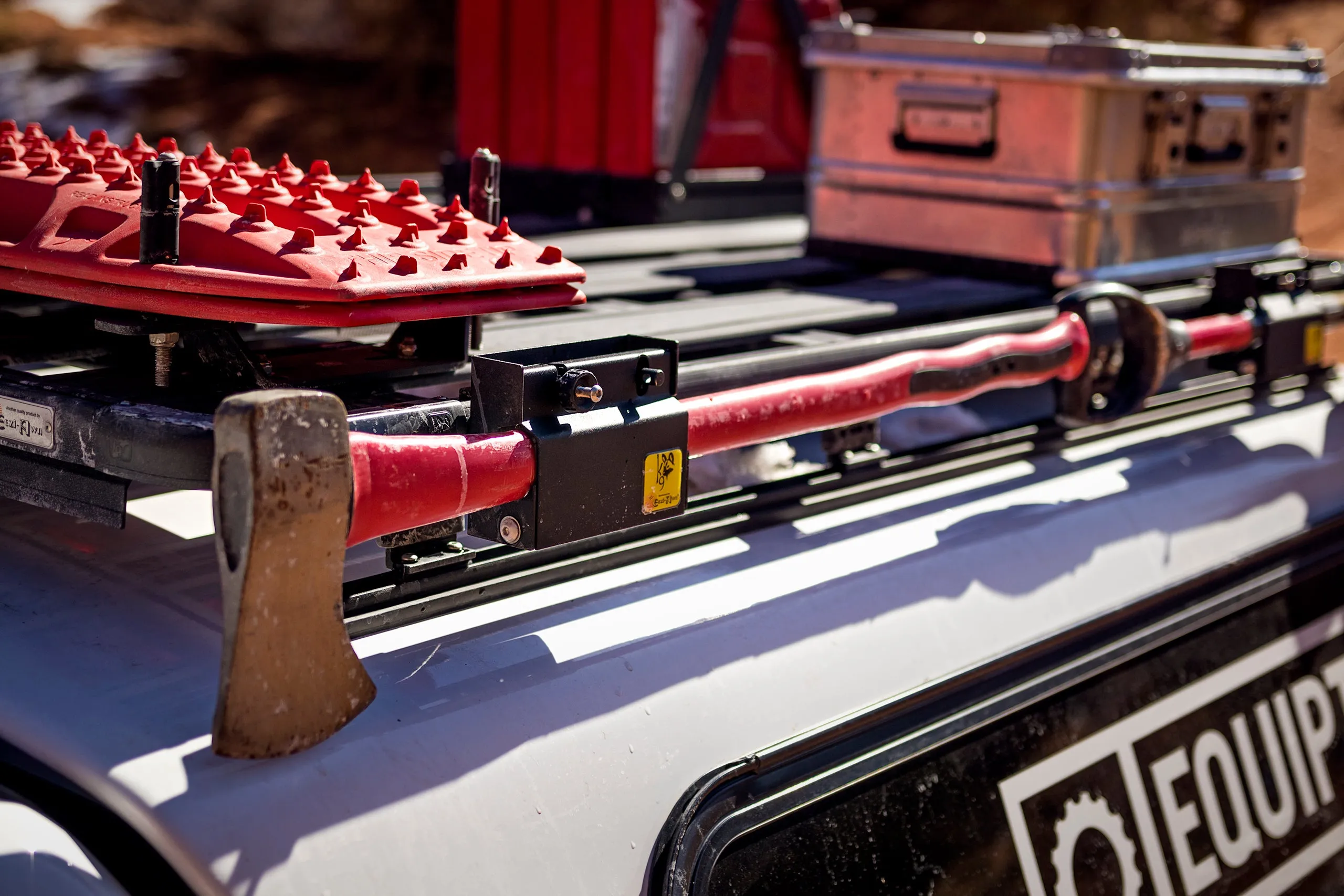 Land Rover Defender 130 K9 Roof Rack Kit