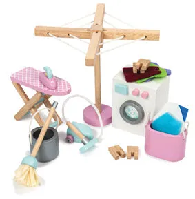 Le Toy Van Wooden Laundry Room Set